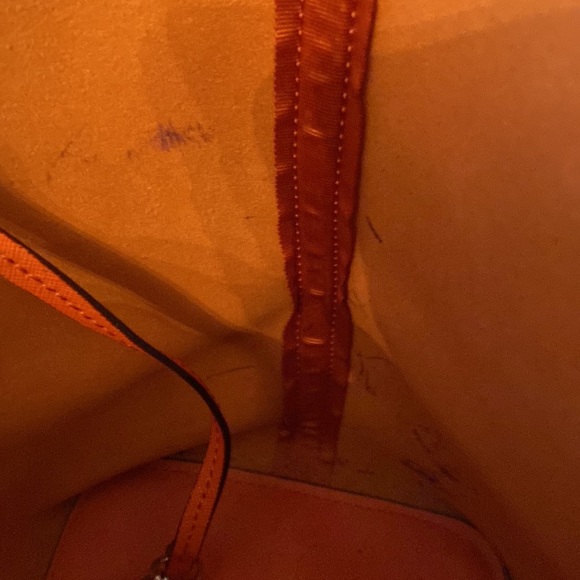 Orange Micheal Kors Tote - Picture 6 of 7